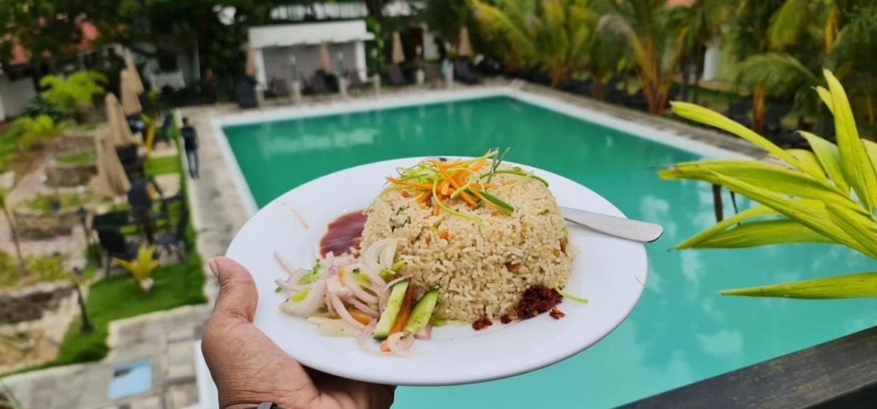 Lucky Beach Resort Trincomalee Εξωτερικό φωτογραφία
