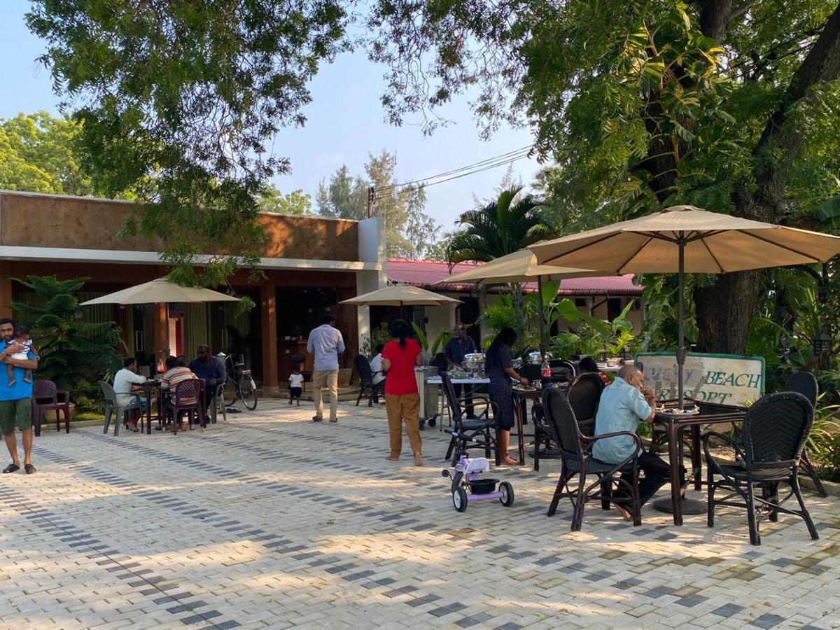 Lucky Beach Resort Trincomalee Εξωτερικό φωτογραφία