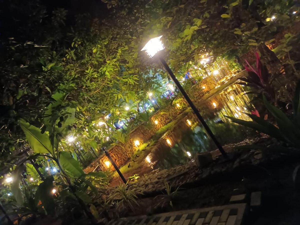 Lucky Beach Resort Trincomalee Εξωτερικό φωτογραφία